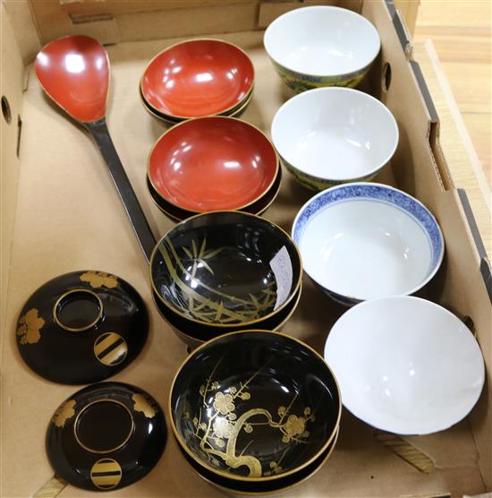 Four Chinese porcelain bowls and lacquer vase